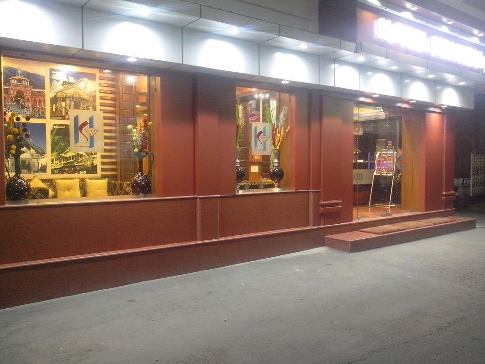 Hotel Krishna Ji Haridwar Bagian luar foto